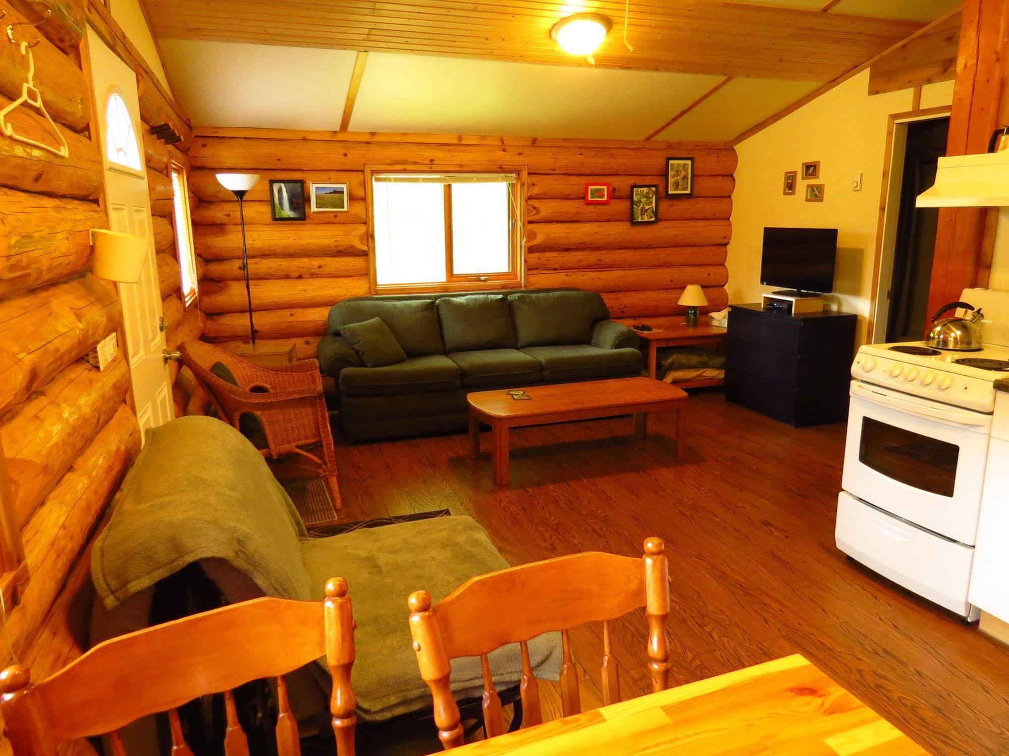 Cedar Haven Cabins And Resort Clearwater Buitenkant foto