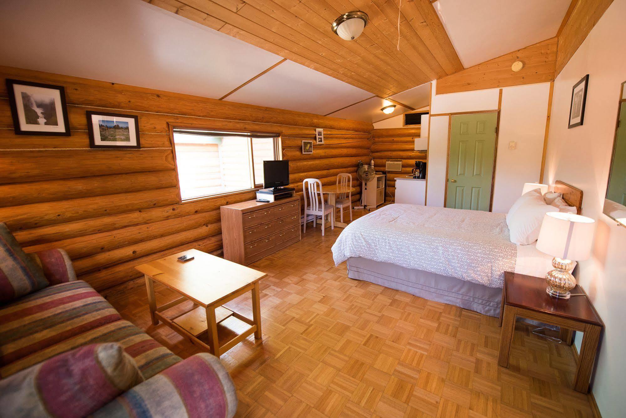 Cedar Haven Cabins And Resort Clearwater Buitenkant foto